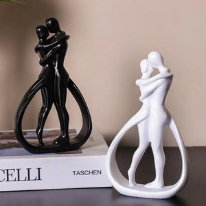 STATUE DE COUPLE AMOUREUX 🧡. 
FIGURINE EN RÉSINE