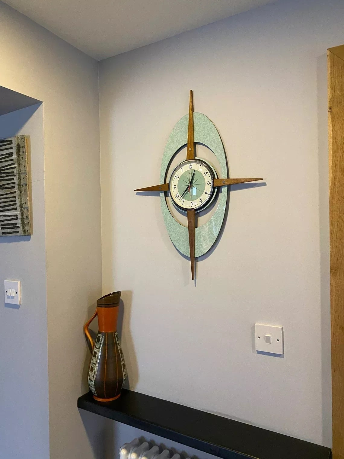 HORLOGE DE STYLE MILIEU DU SIÈCLE DERNIER